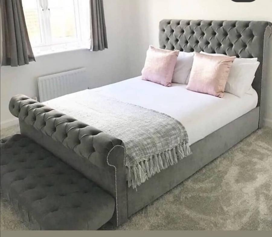 Lavish Beds Parklane Stylish Sleigh Fabric Bed